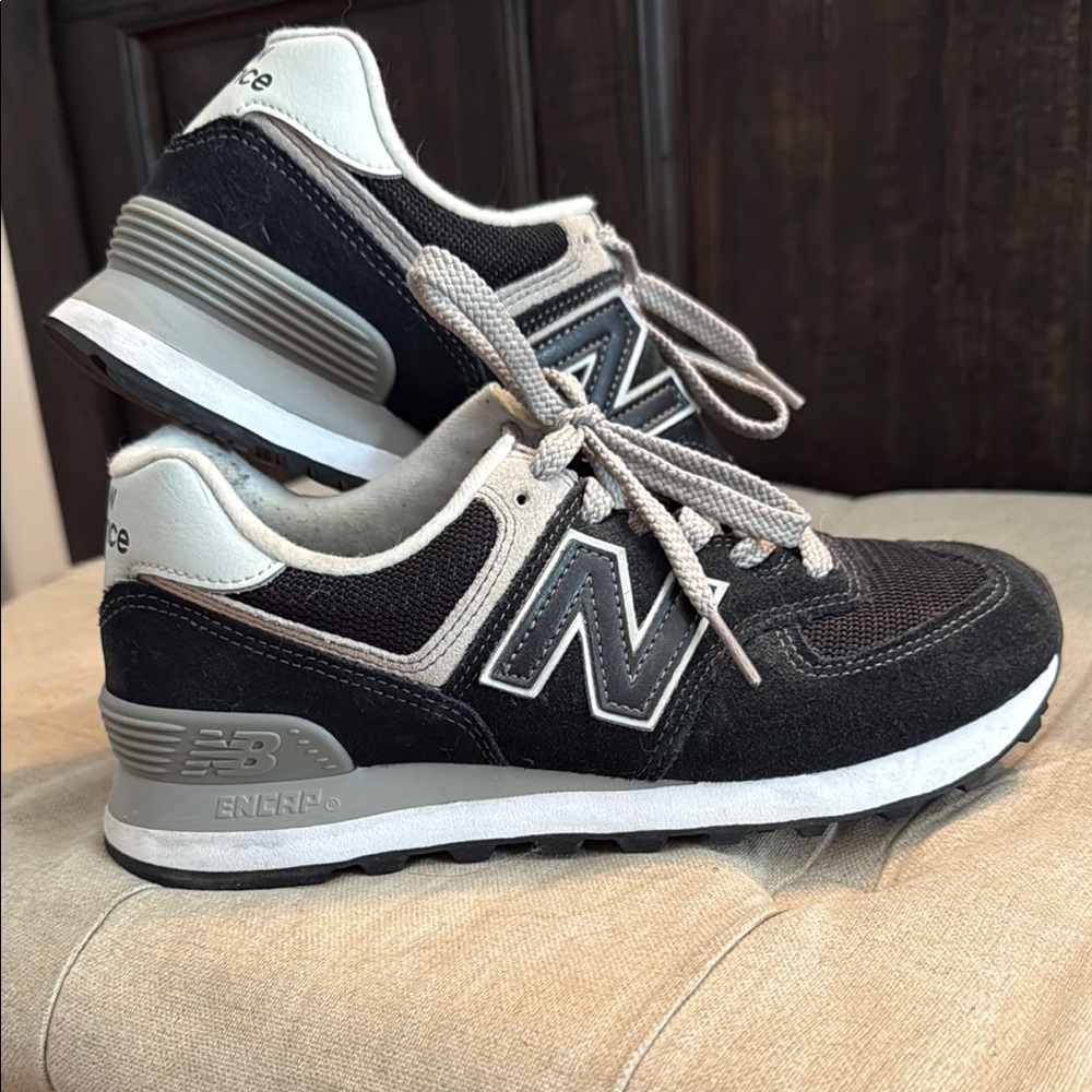 New Balance Black and White Athletic Shoes